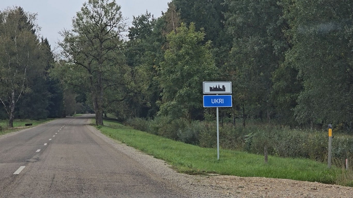 Kā pašvaldība cer glābt mazos ciemus?